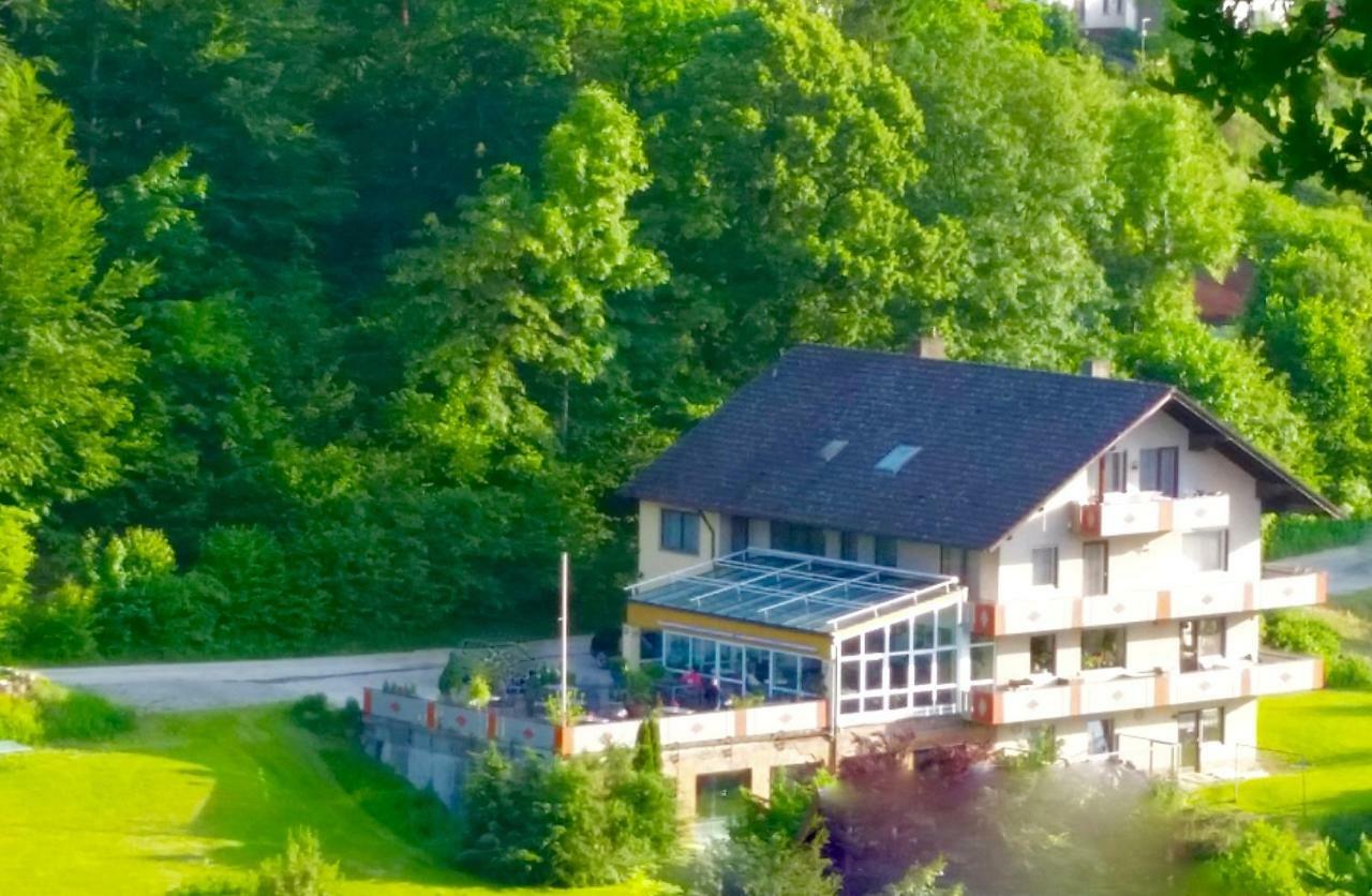 Hotel-Pension Haus Hubertus Weigendorf Eksteriør billede